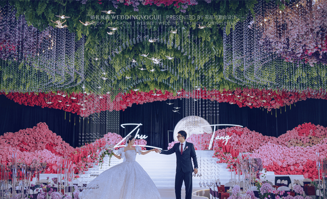 浪漫花海主题婚礼